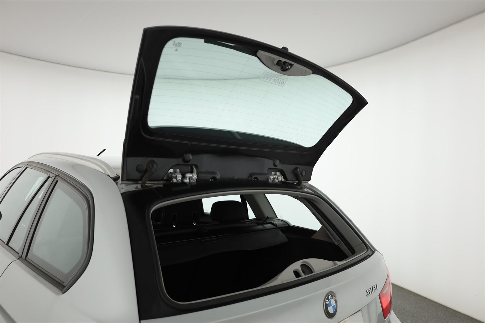 BMW Řada 3, 2010 - pohled č. 25