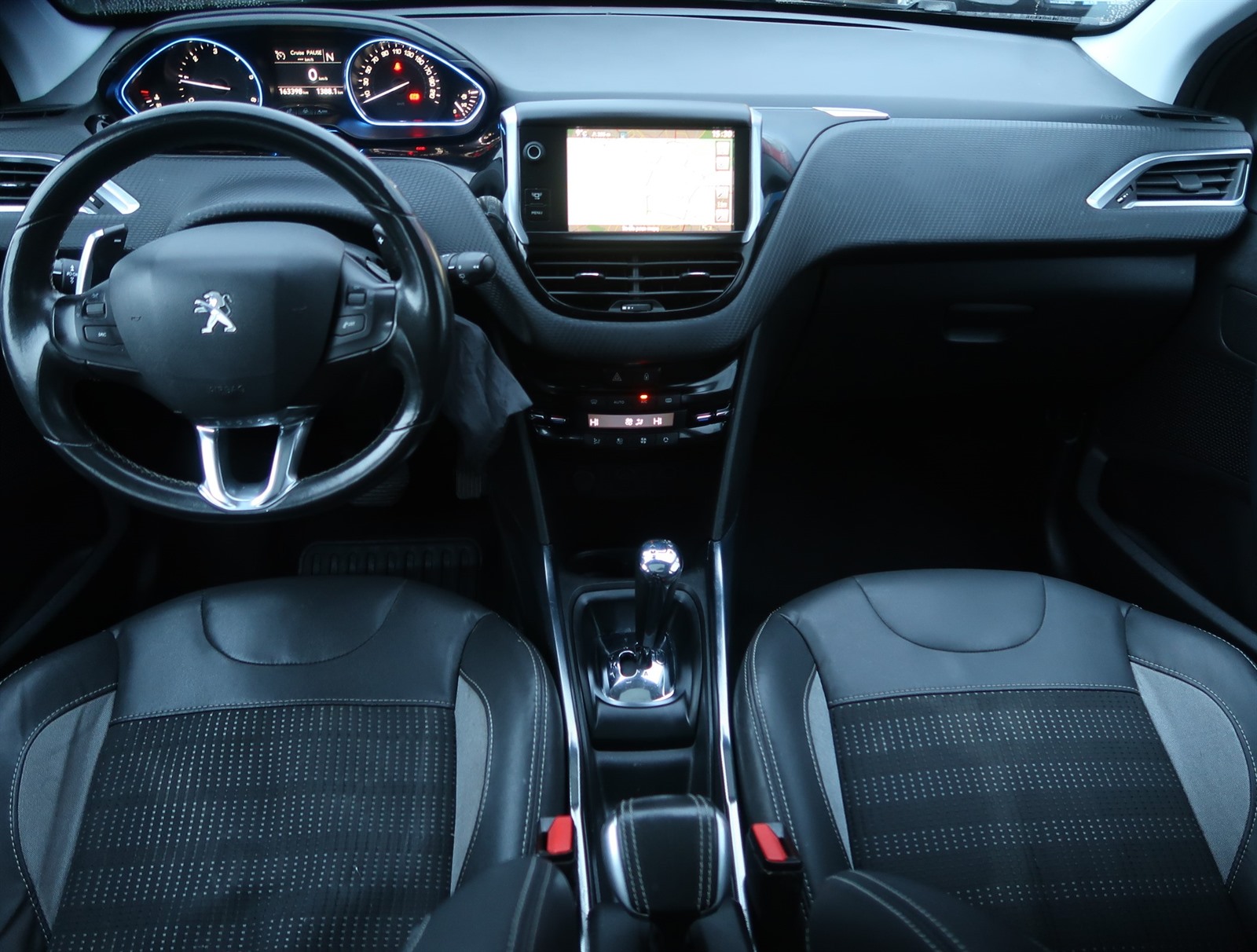 Peugeot 2008, 2014 - pohled č. 10