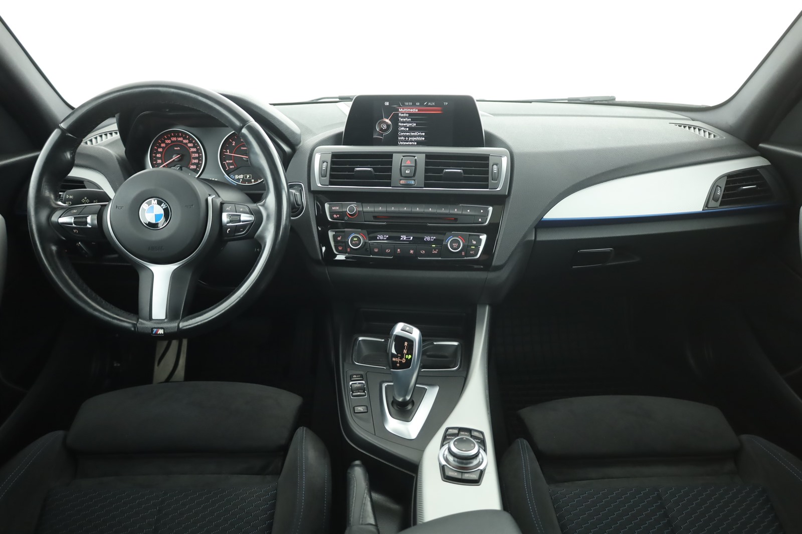 BMW 1, 2016 - pohled č. 9