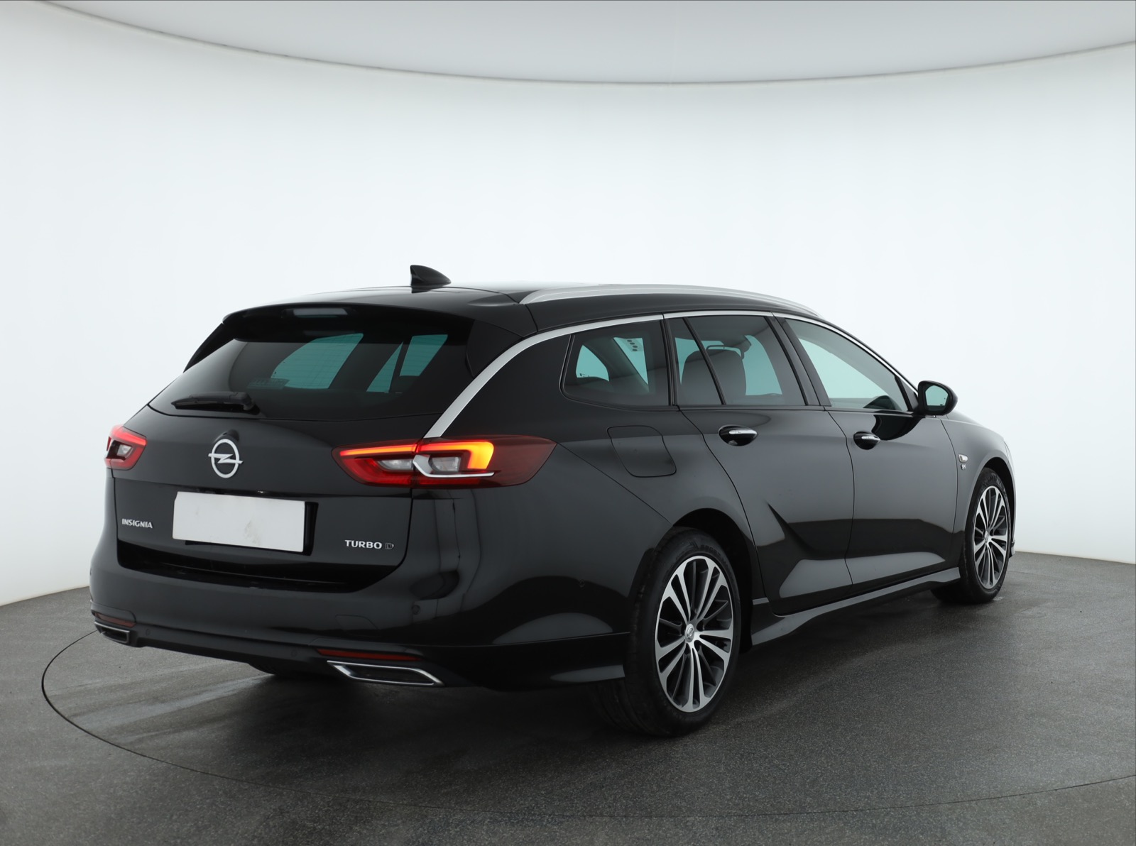 Opel Insignia, 2018 - pohled č. 7