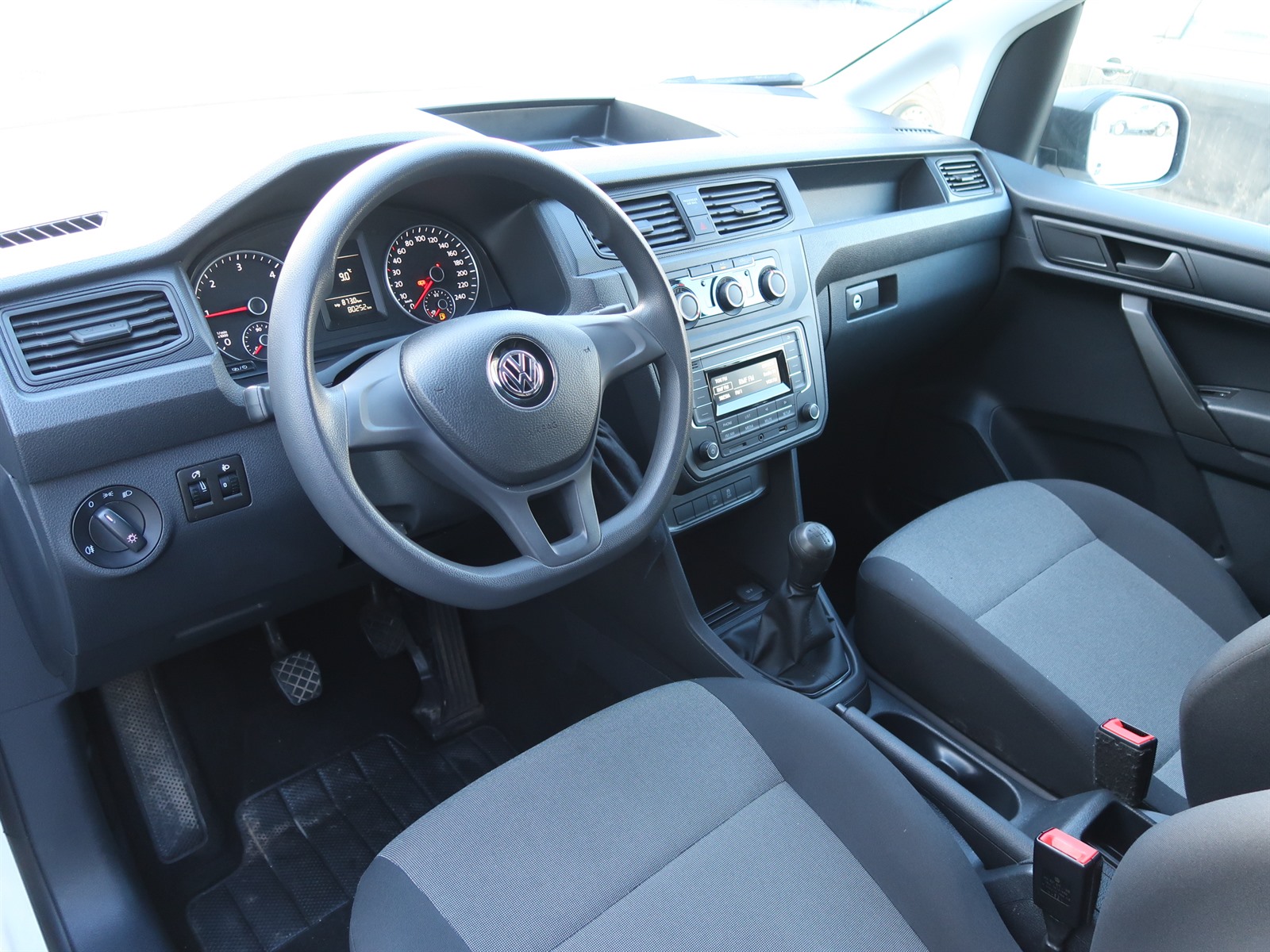 Volkswagen Caddy, 2019 - pohled č. 10