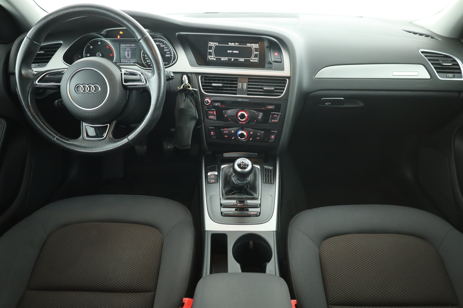 Audi A4 Allroad, 2013 - pohled č. 9