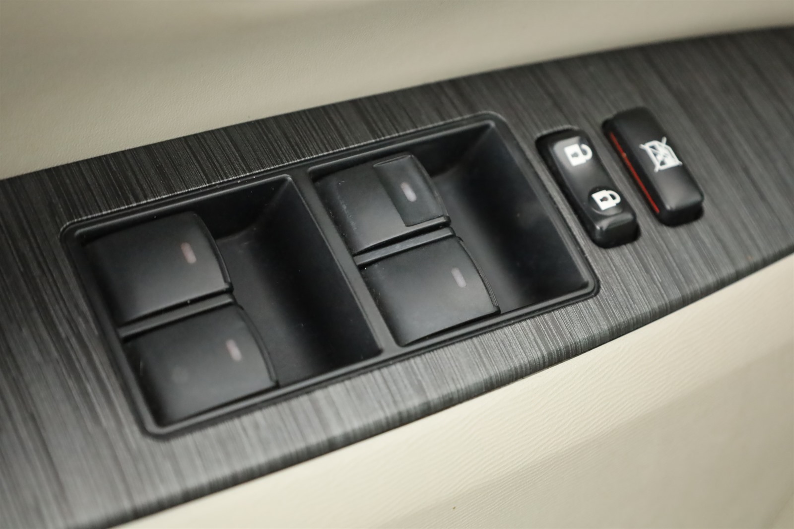 Toyota Avensis, 2012 - pohled č. 22