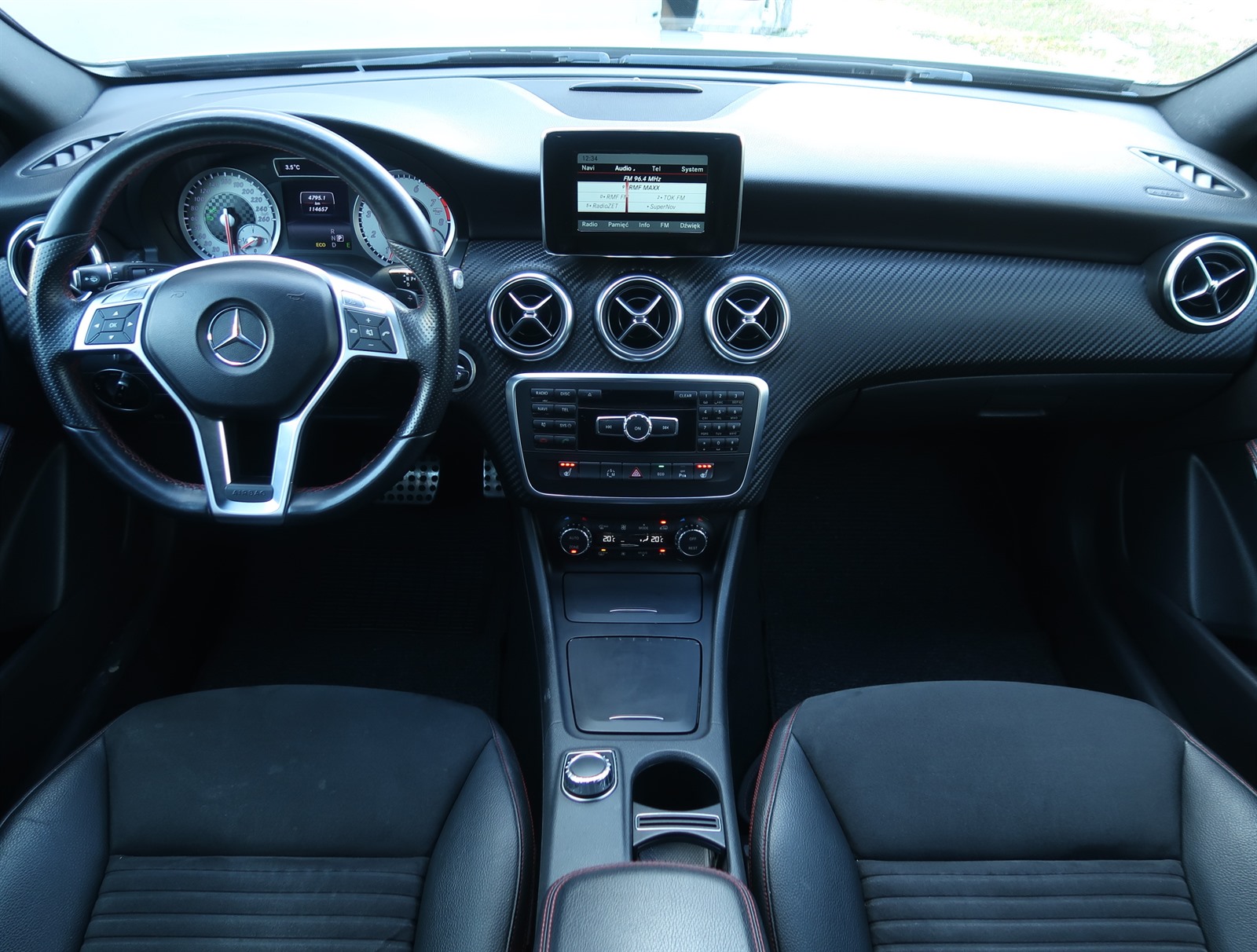 Mercedes-Benz A, 2014 - pohled č. 10