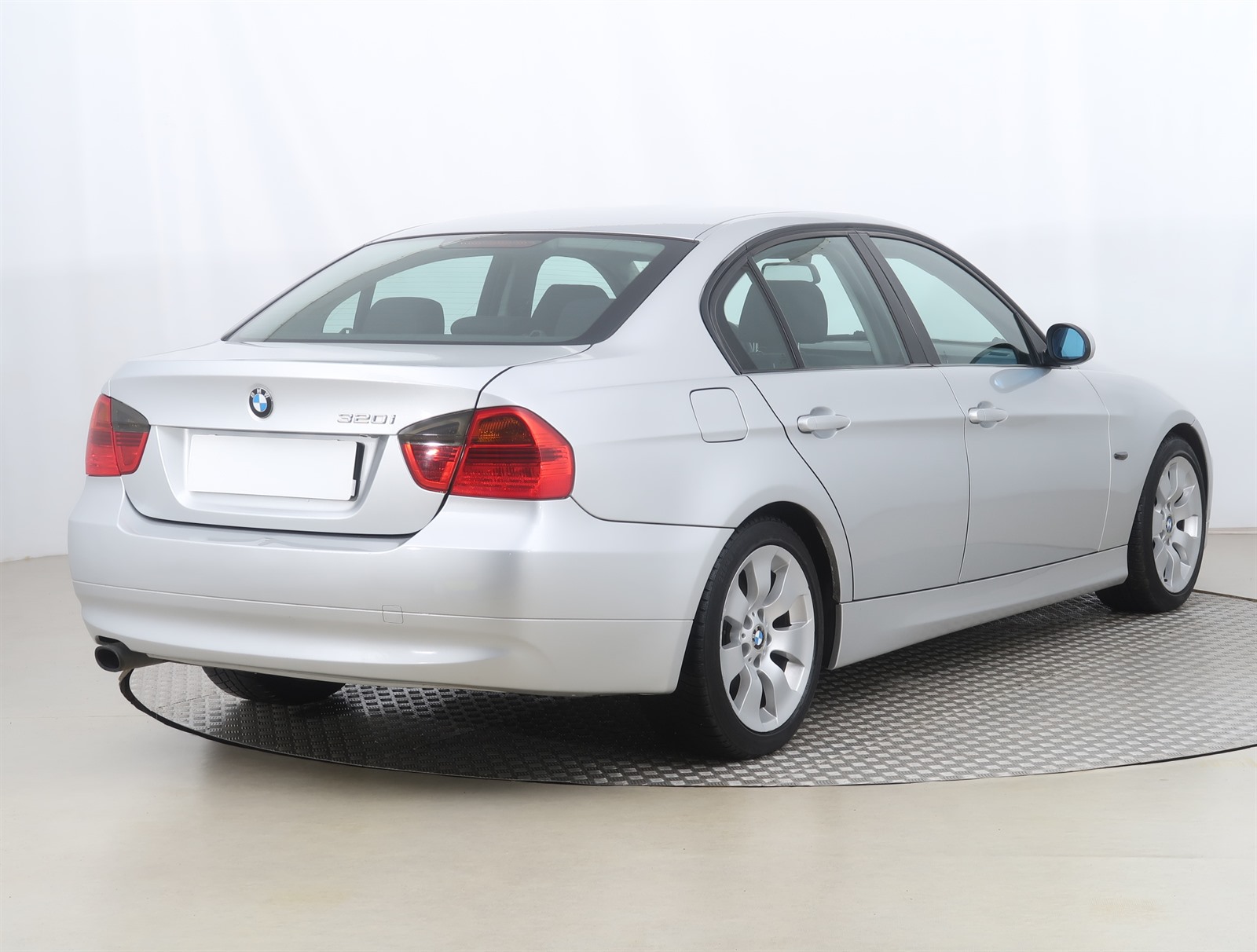 BMW Řada 3, 2008 - pohled č. 7