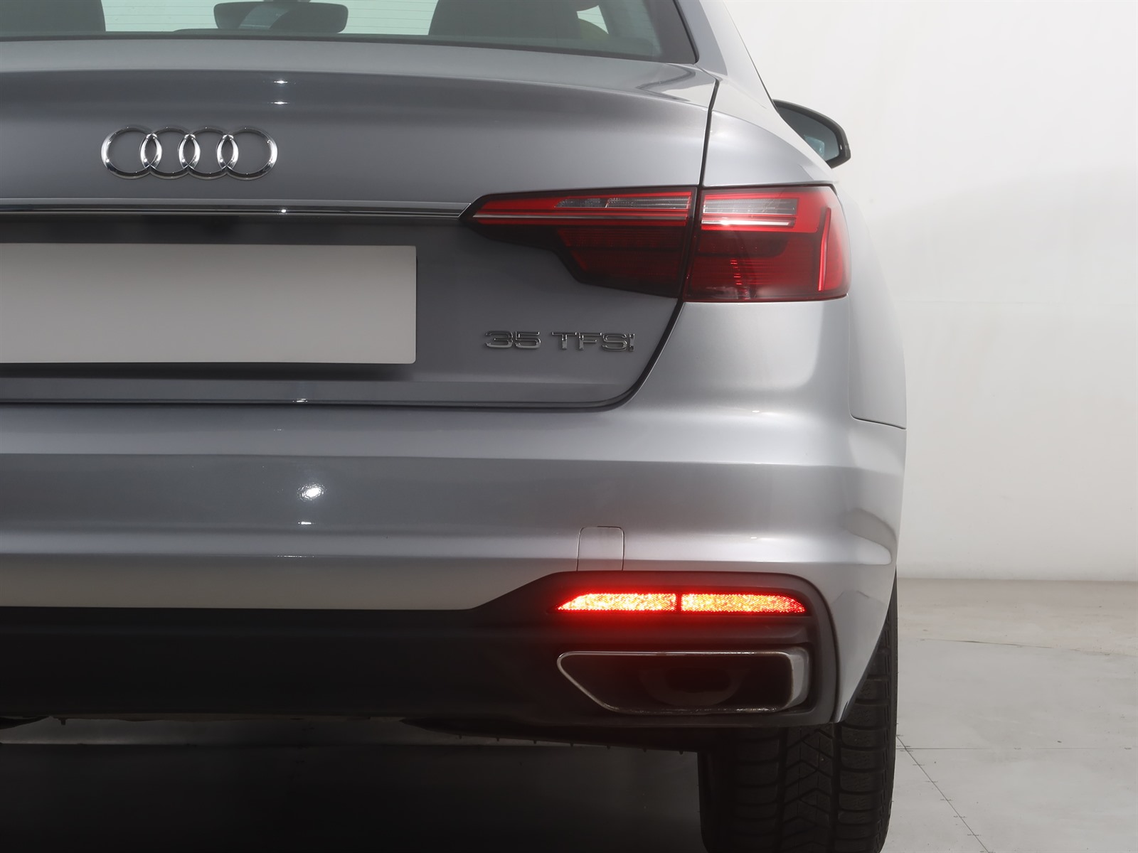 Audi A4, 2020 - pohled č. 29