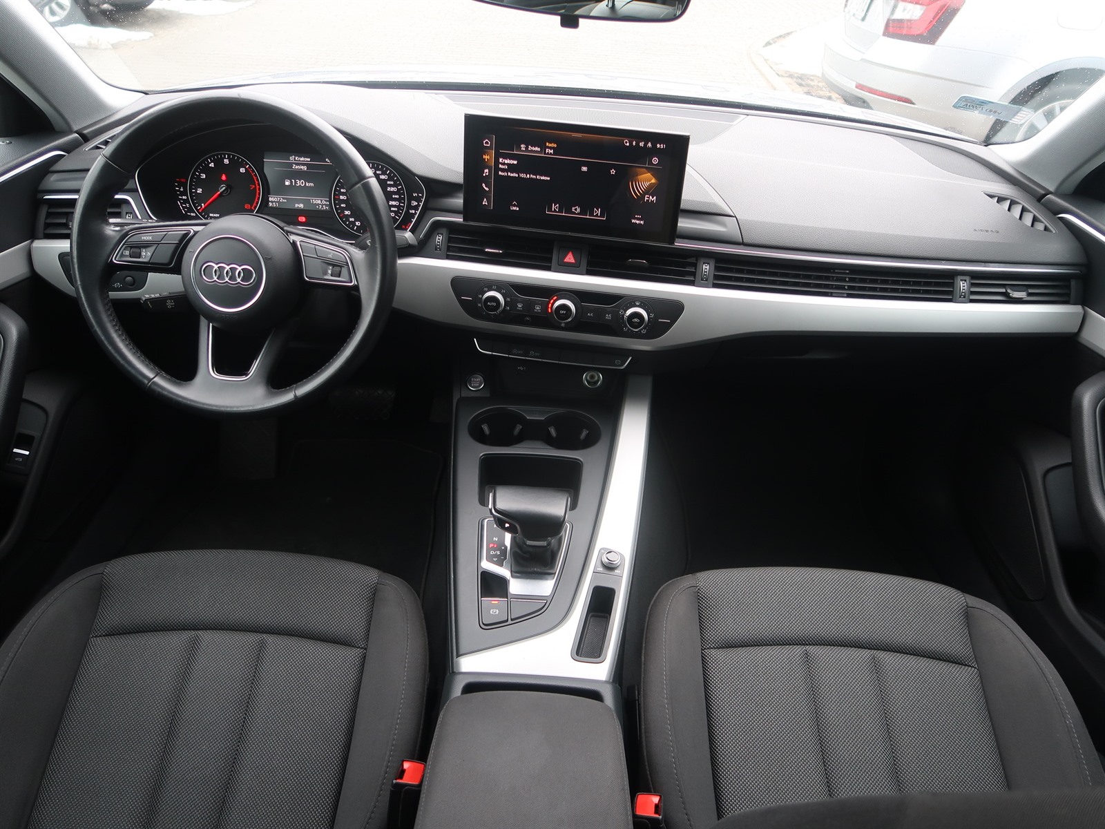 Audi A4, 2020 - pohled č. 10