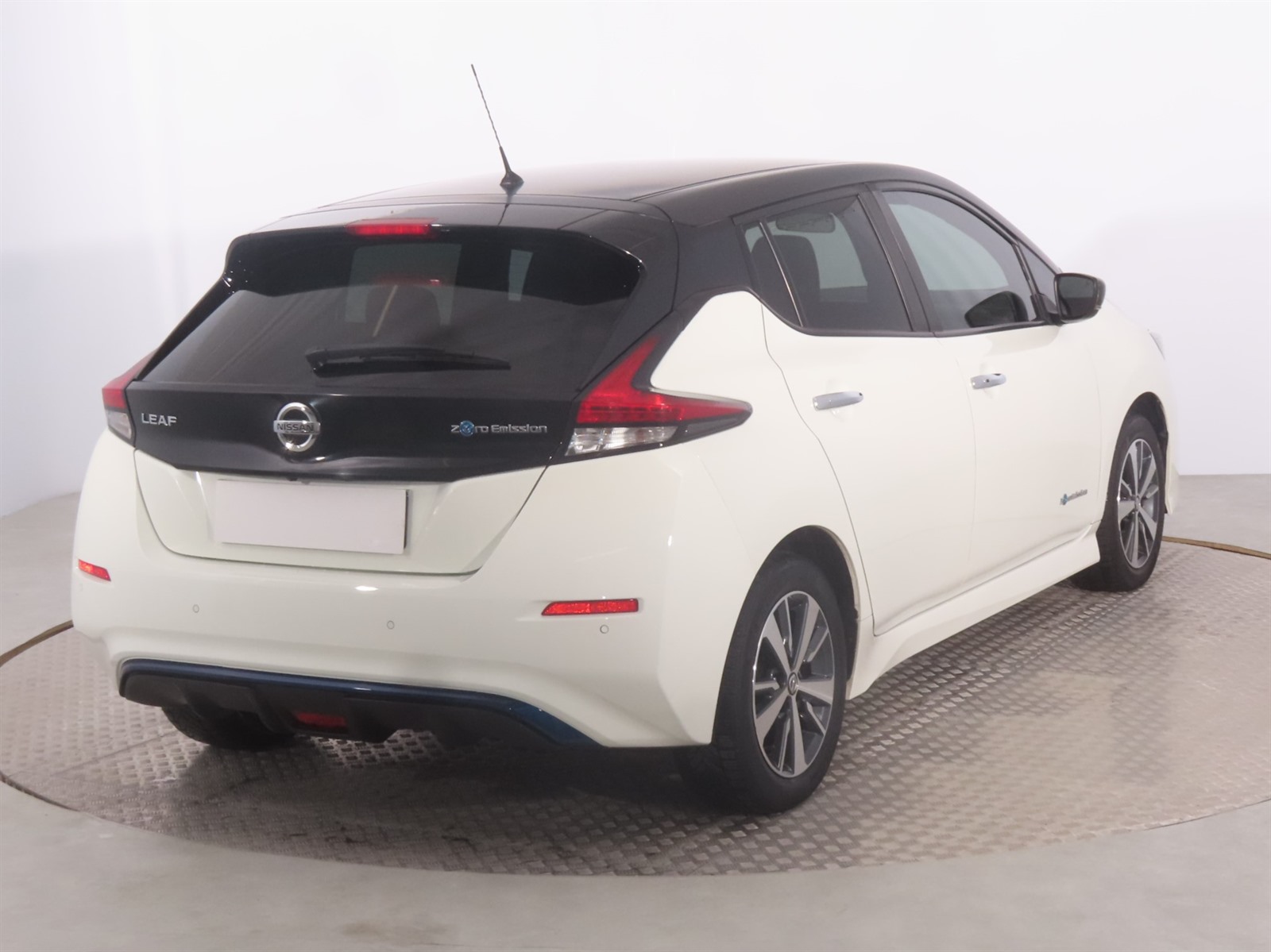 Nissan Leaf, 2018 - pohled č. 7