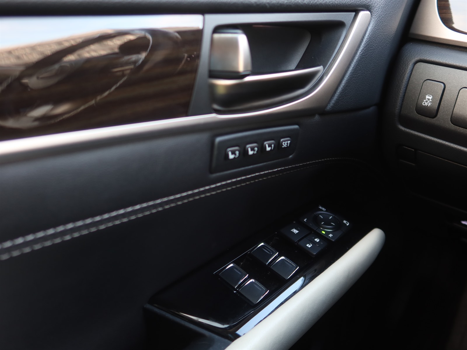 Lexus GS, 2015 - pohled č. 22