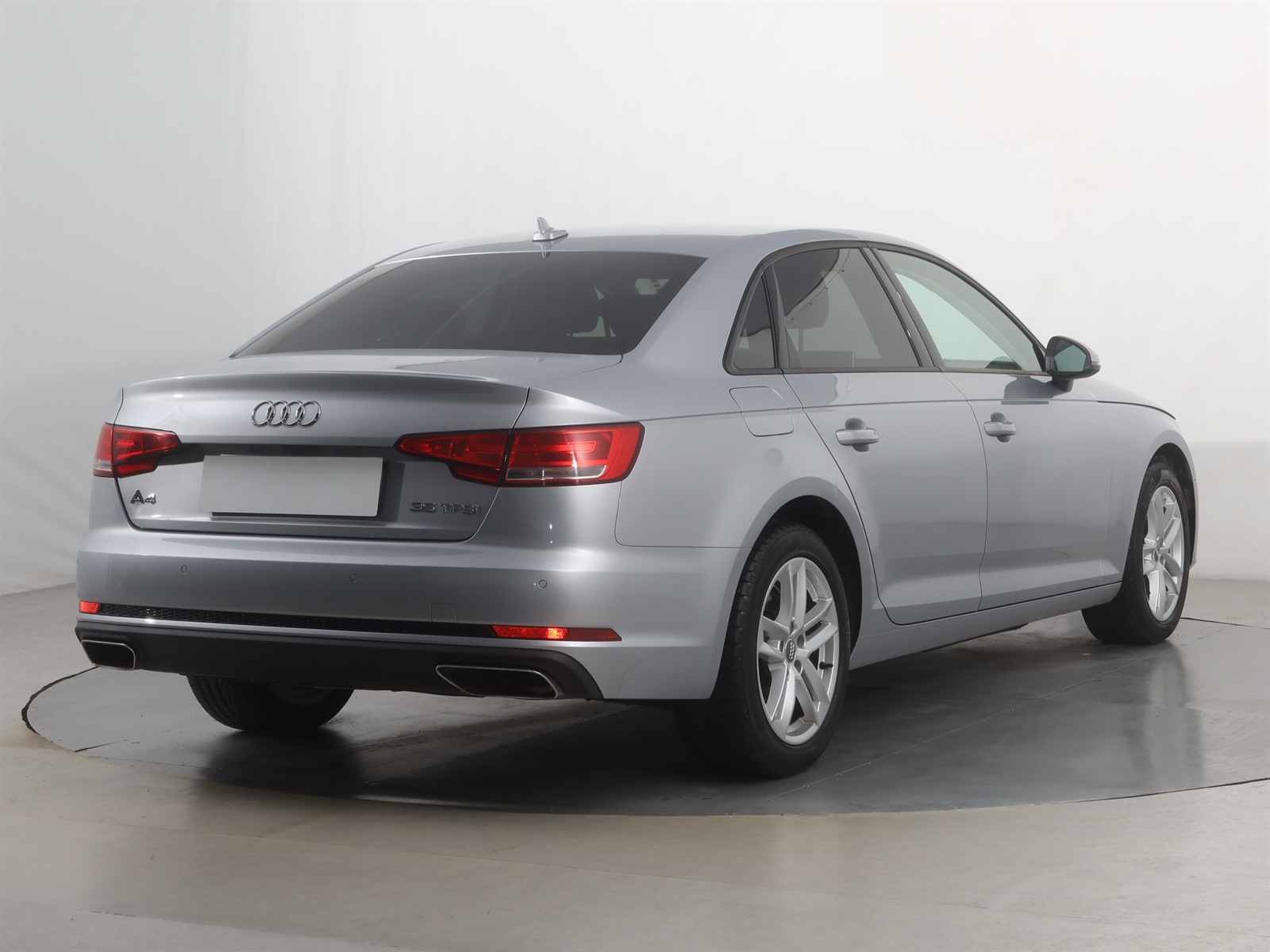 Audi A4, 2019 - pohled č. 7