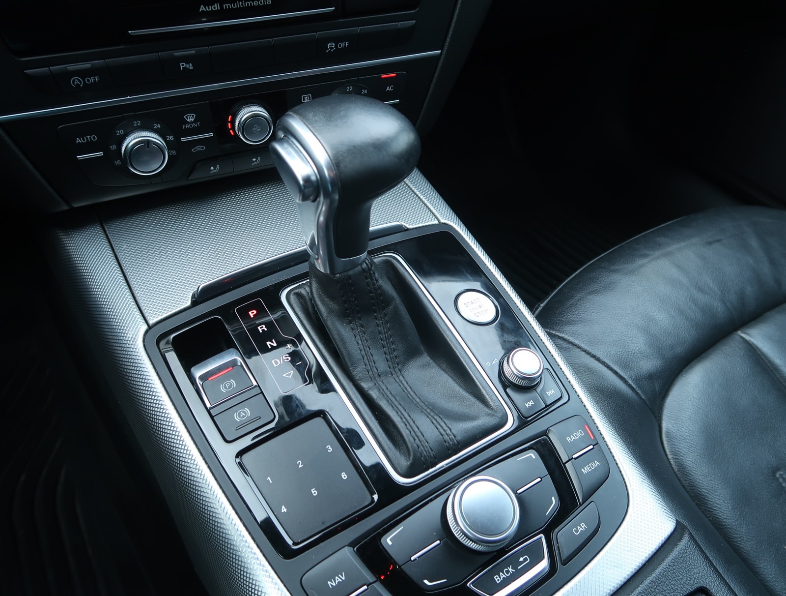 Audi A6, 2012 - pohled č. 18
