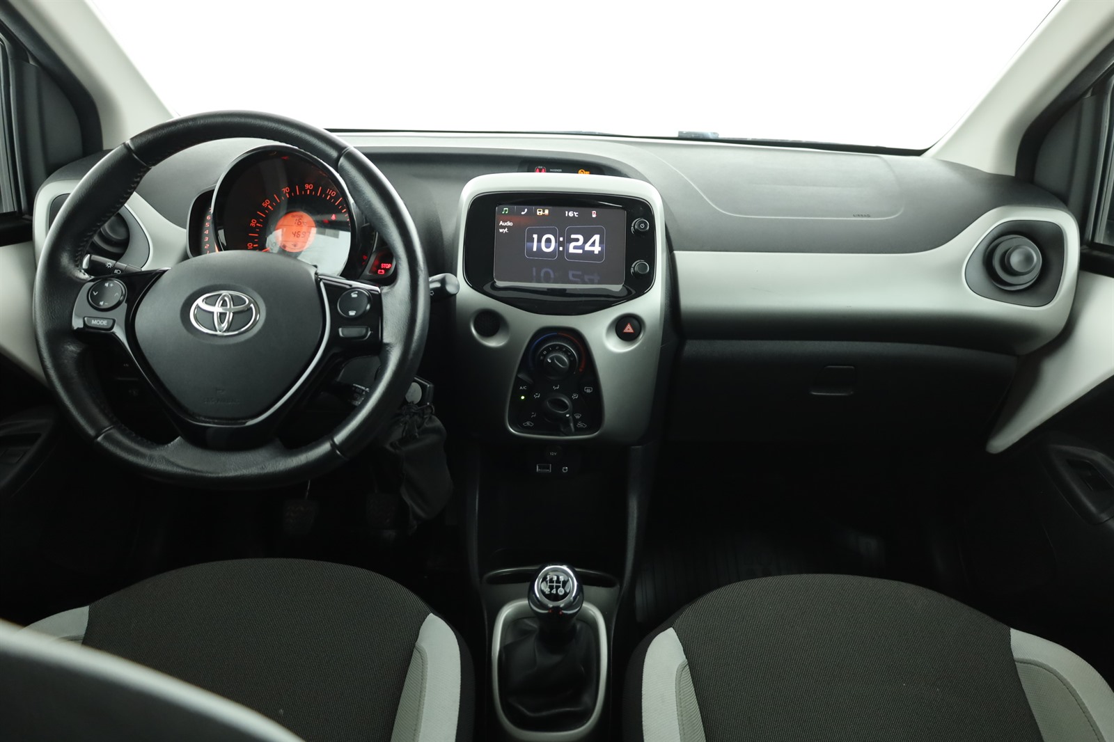 Toyota Aygo, 2016 - pohled č. 9