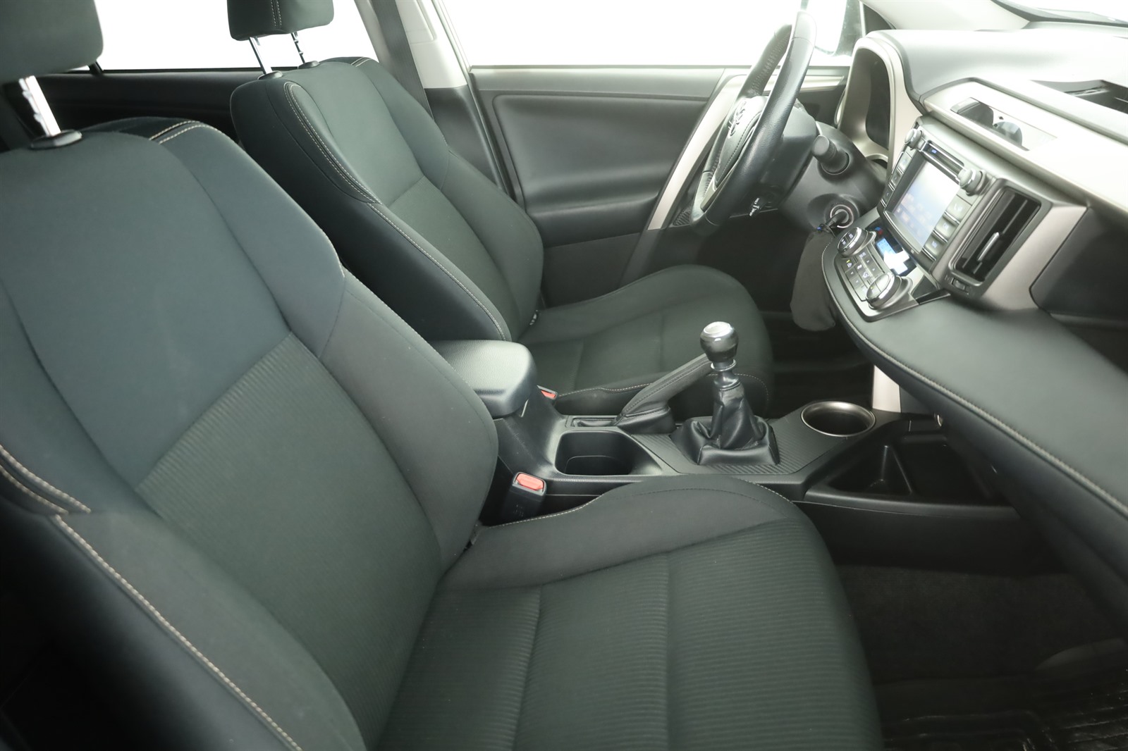 Toyota RAV 4, 2015 - pohled č. 12