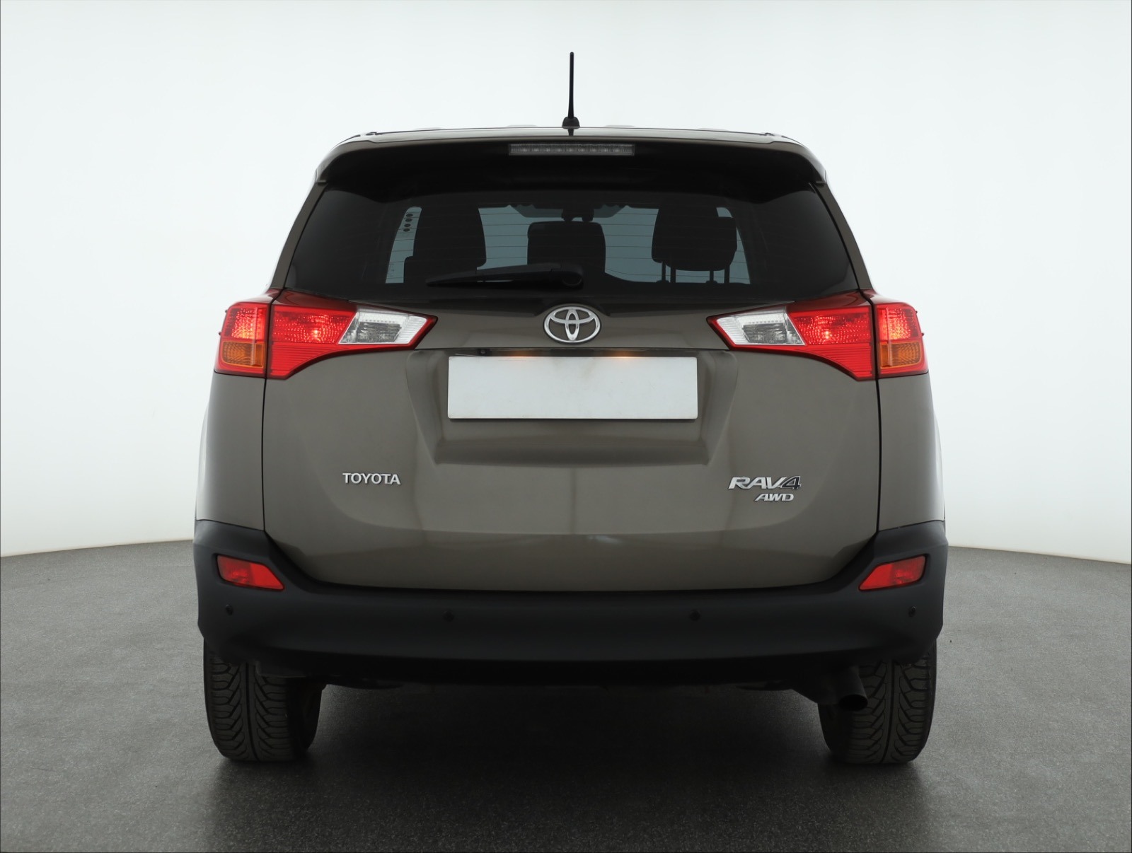 Toyota RAV 4, 2015 - pohled č. 6