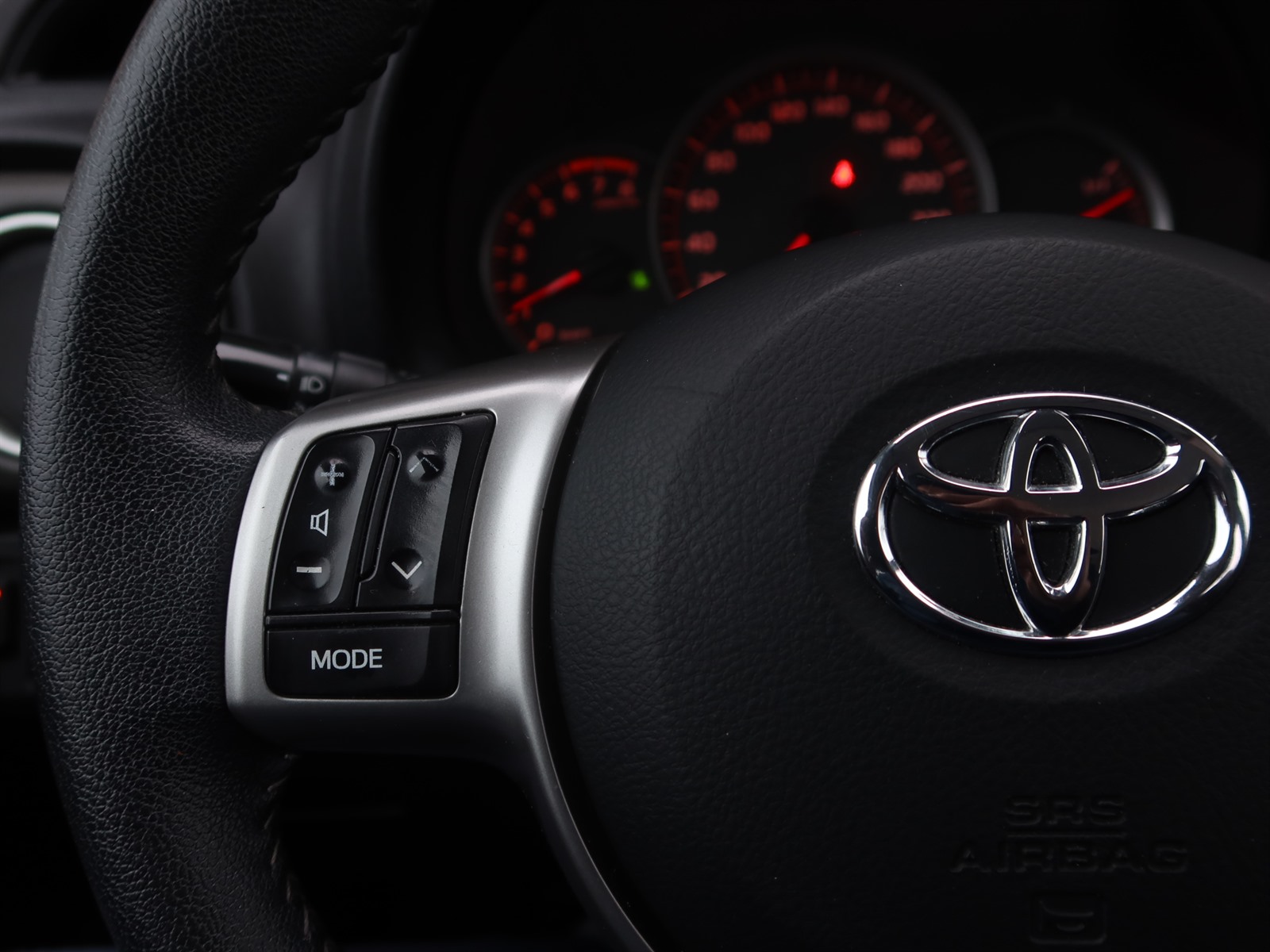 Toyota Yaris, 2013 - pohled č. 22