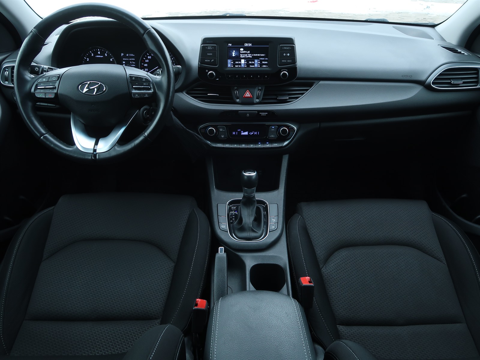 Hyundai i30 Fastback, 2018 - pohled č. 10