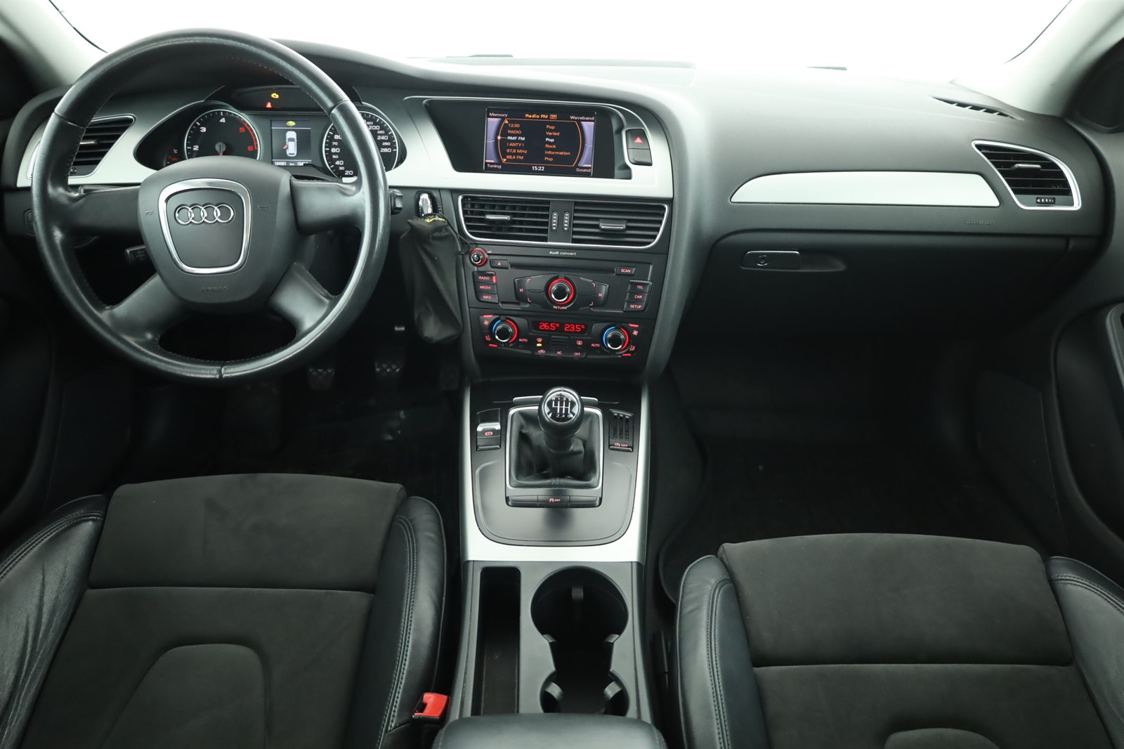 Audi A4, 2010 - pohled č. 10