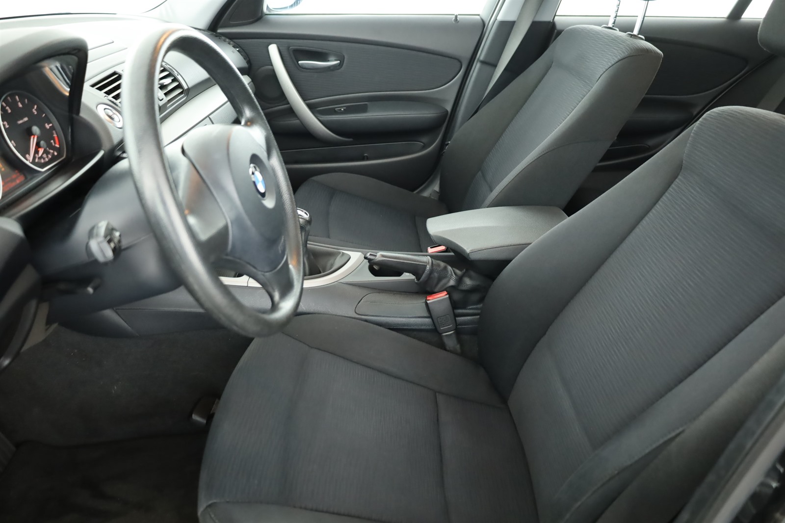 BMW 1, 2008 - pohled č. 13