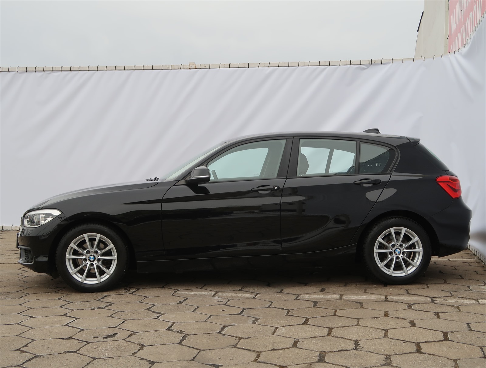 BMW 1, 2017 - pohled č. 4