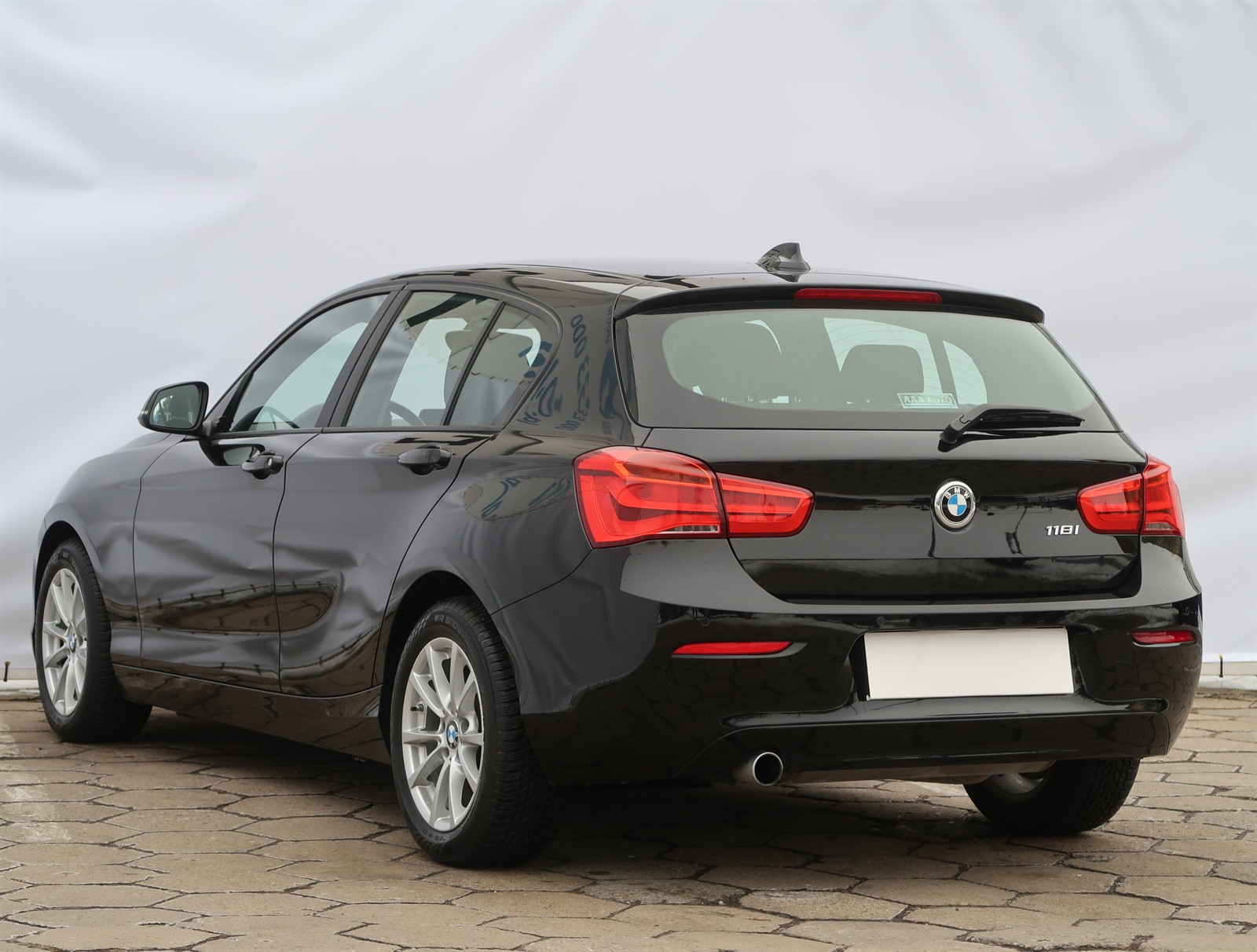 BMW 1, 2017 - pohled č. 5