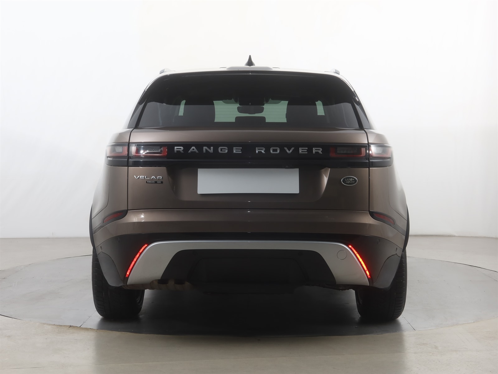 Land Rover Range Rover Velar, 2018 - pohled č. 6