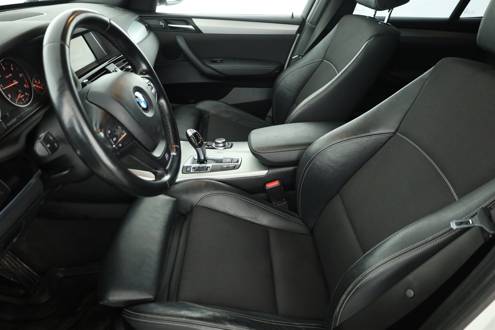 BMW X3, 2015 - pohled č. 13