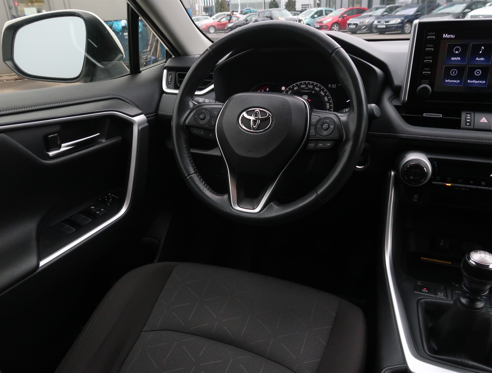 Toyota RAV 4, 2019 - pohled č. 9