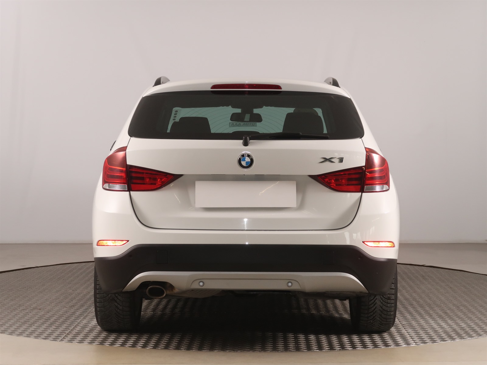 BMW X1, 2015 - pohled č. 6
