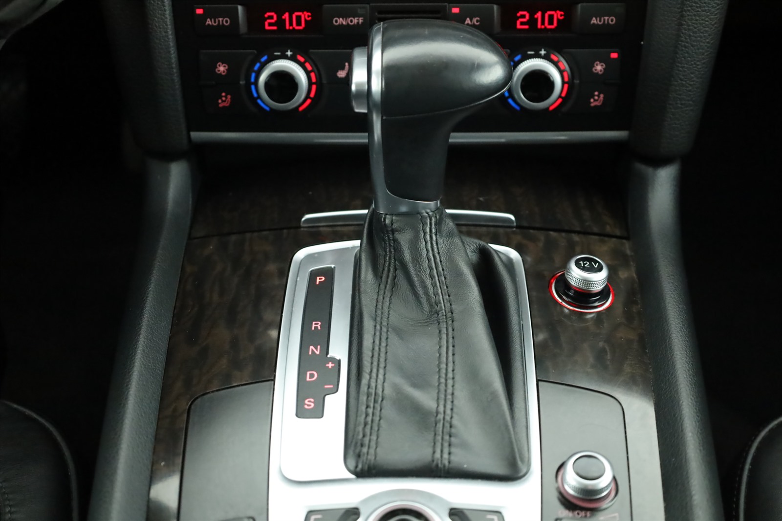 Audi Q7, 2014 - pohled č. 20