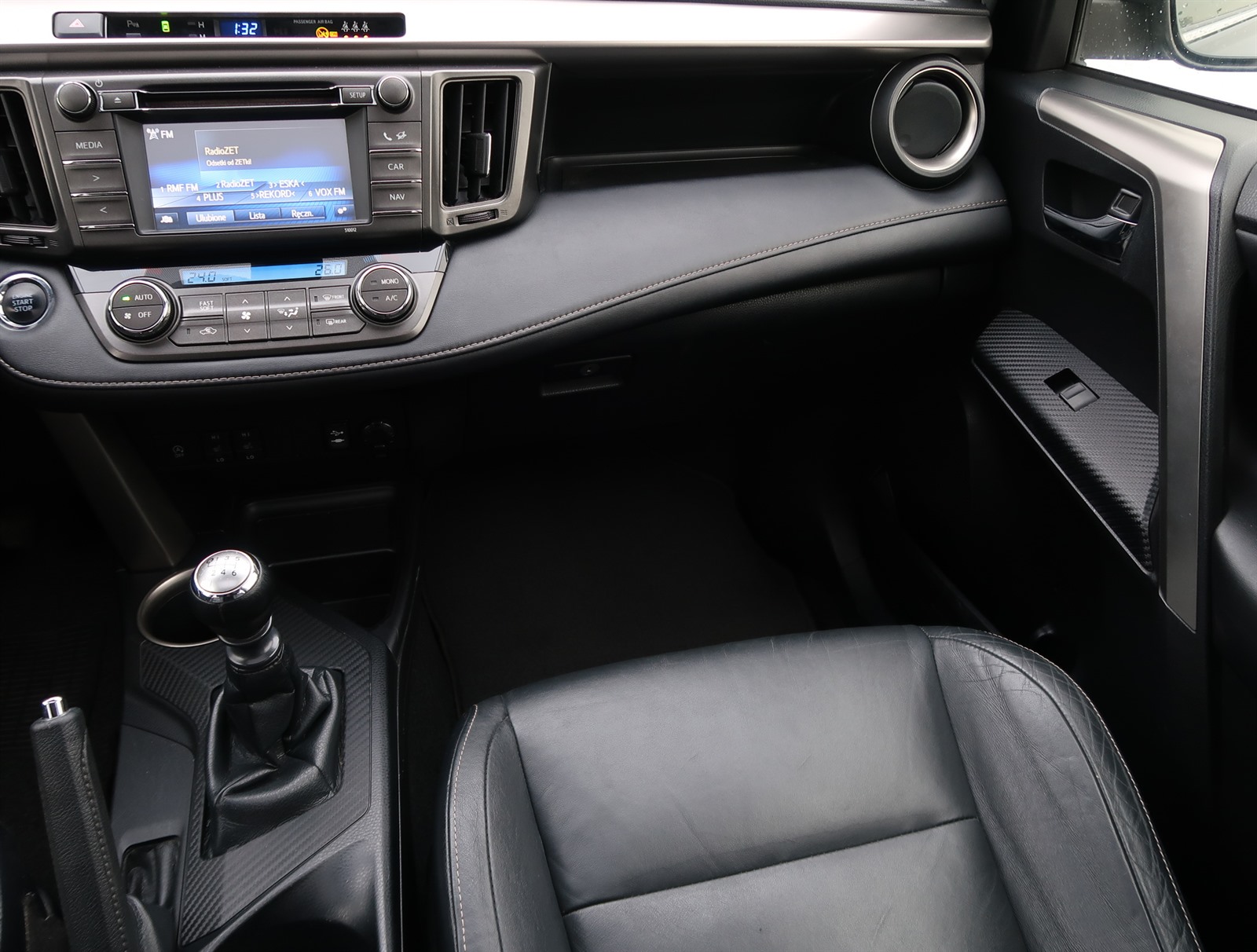 Toyota RAV 4, 2014 - pohled č. 11