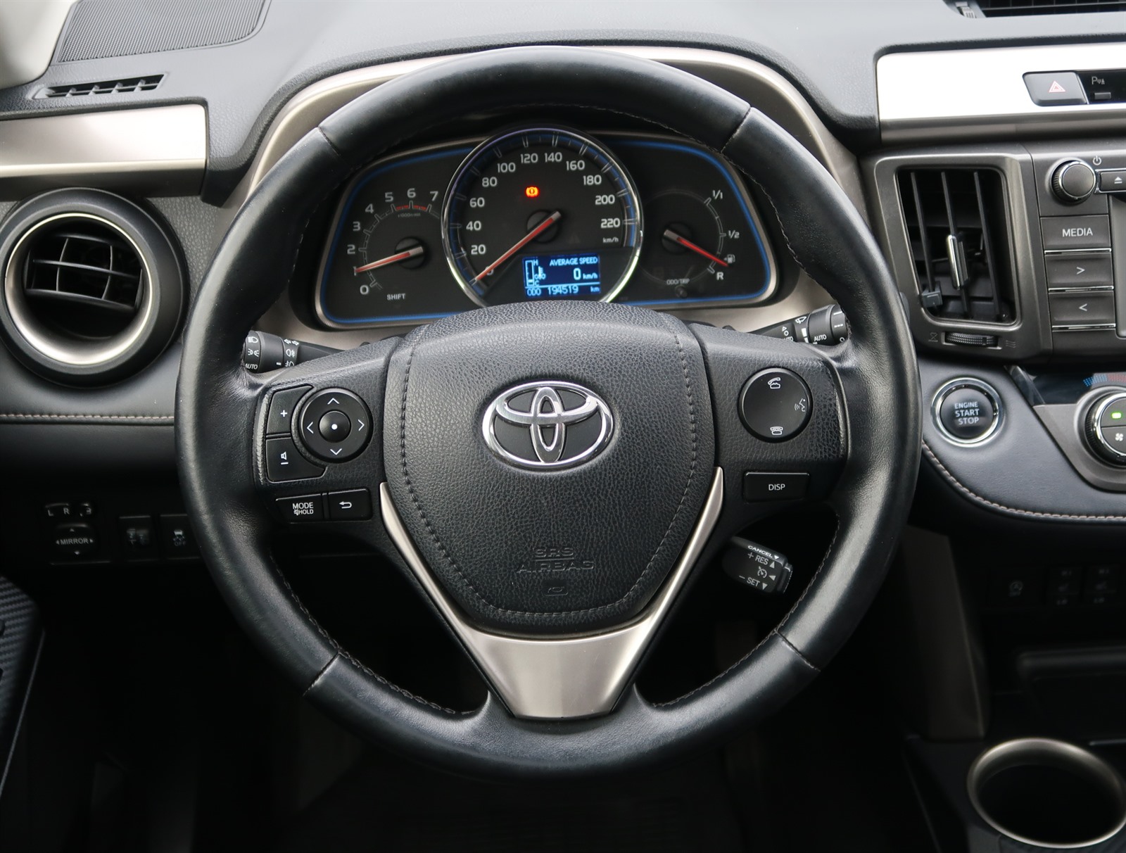 Toyota RAV 4, 2014 - pohled č. 18