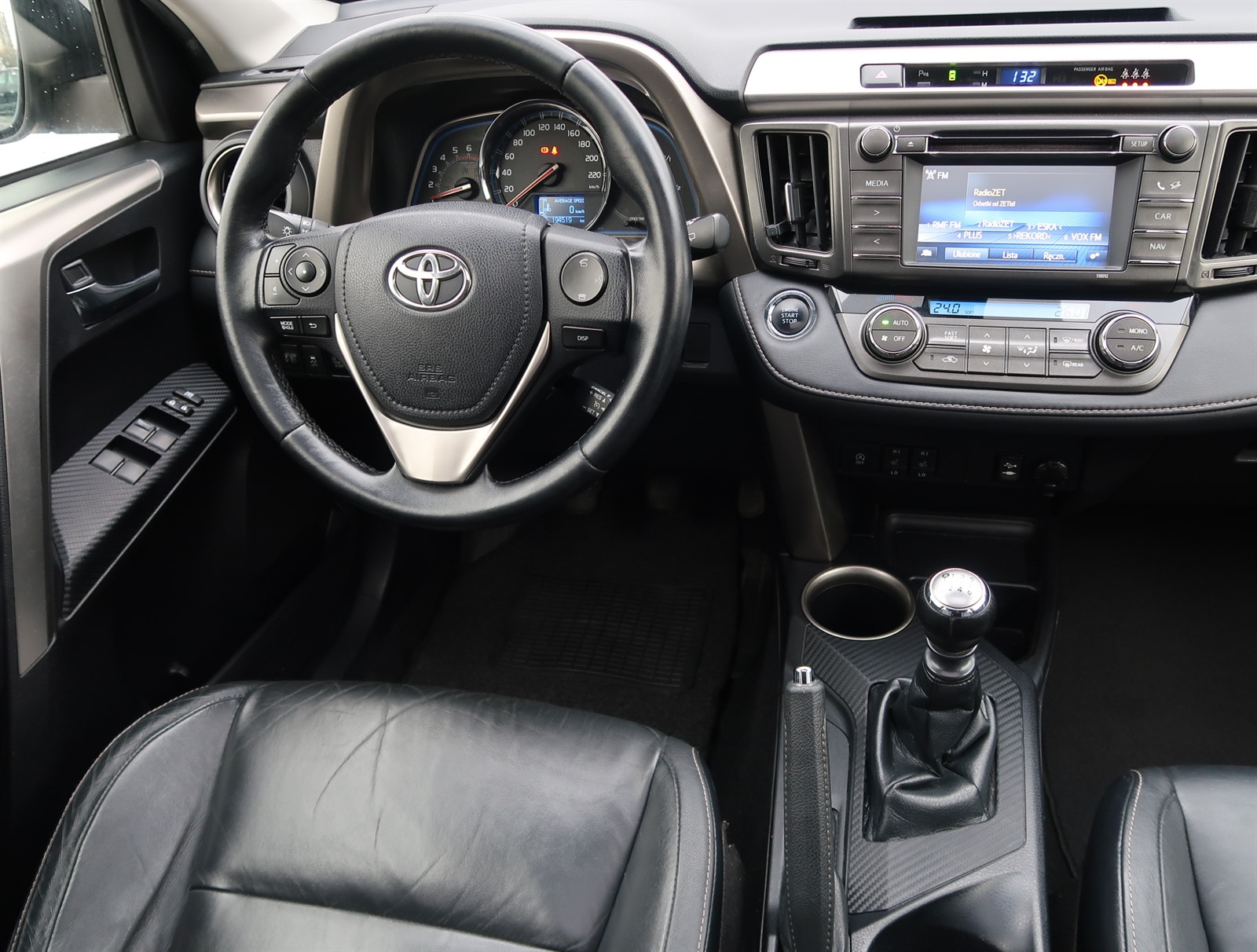 Toyota RAV 4, 2014 - pohled č. 9