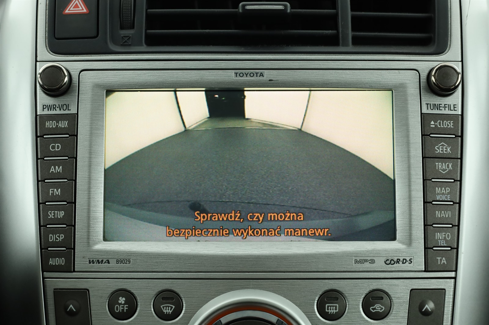 Toyota Verso, 2010 - pohled č. 17