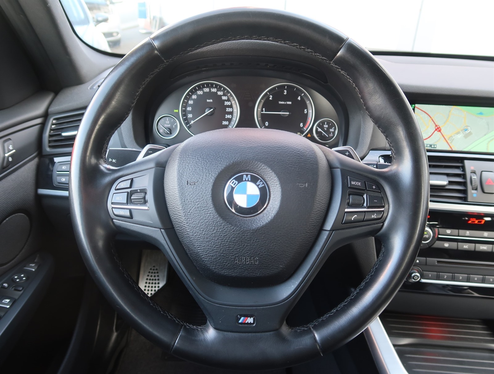 BMW X3, 2016 - pohled č. 22