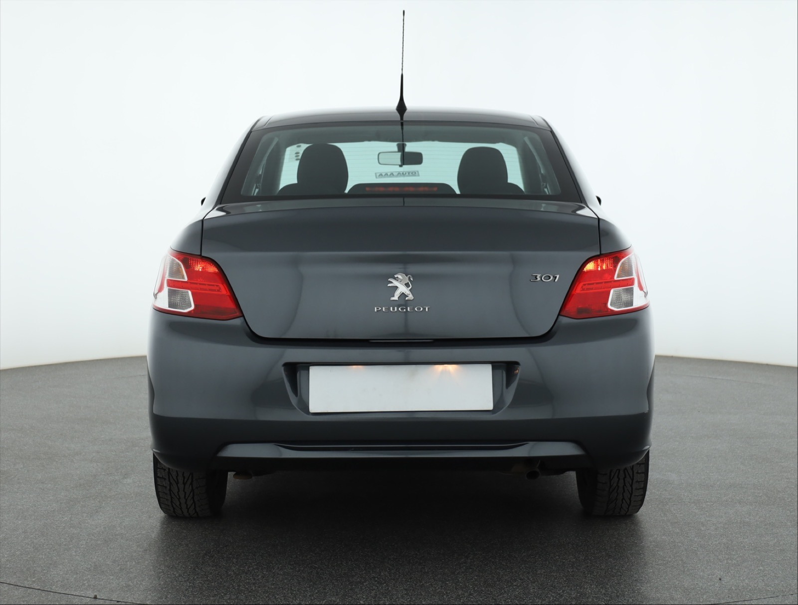 Peugeot 301, 2015 - pohled č. 6