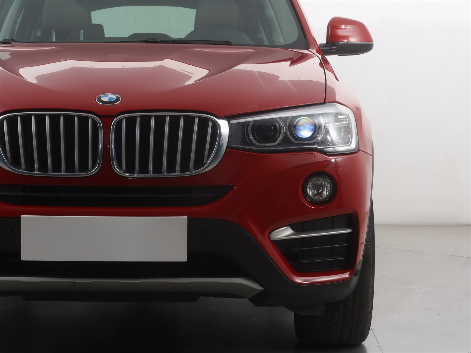 BMW X4, 2015 - pohled č. 26
