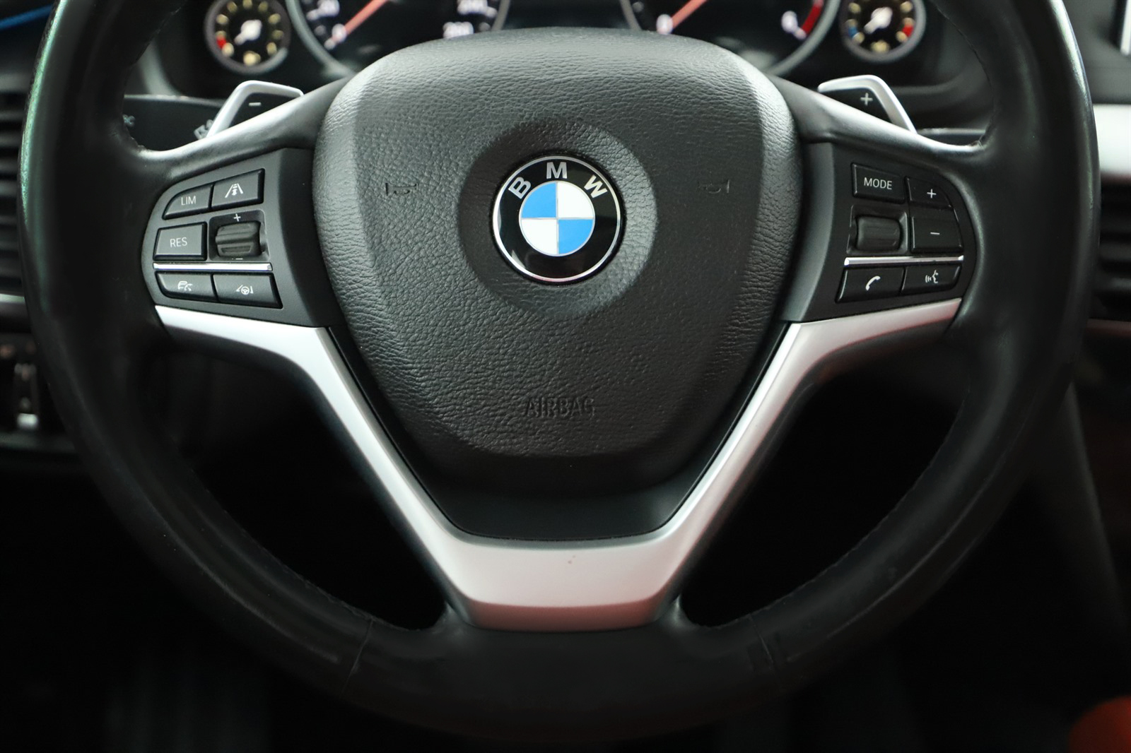 BMW X6, 2017 - pohled č. 17
