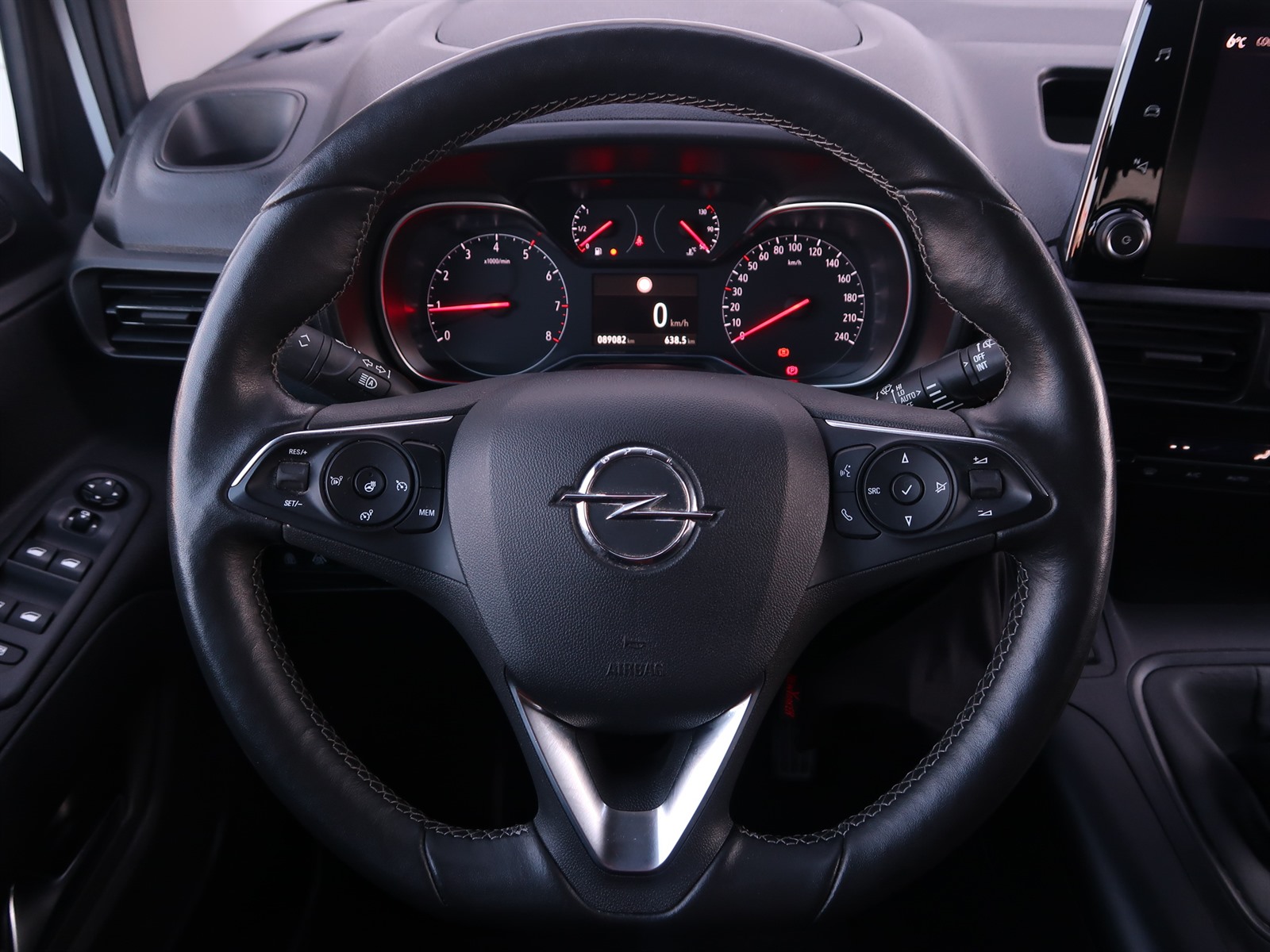Opel Combo, 2020 - pohled č. 21