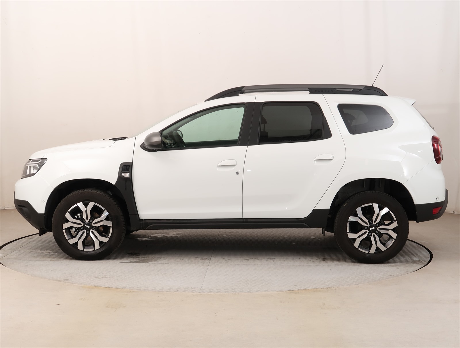 Dacia Duster, 2023 - pohled č. 4