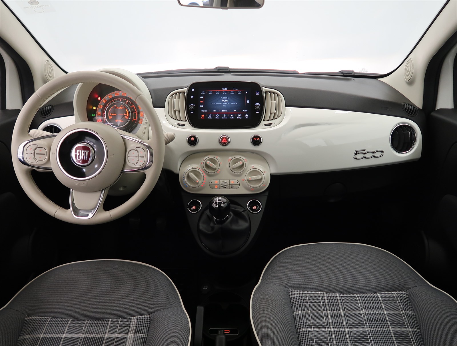 Fiat 500, 2019 - pohled č. 10