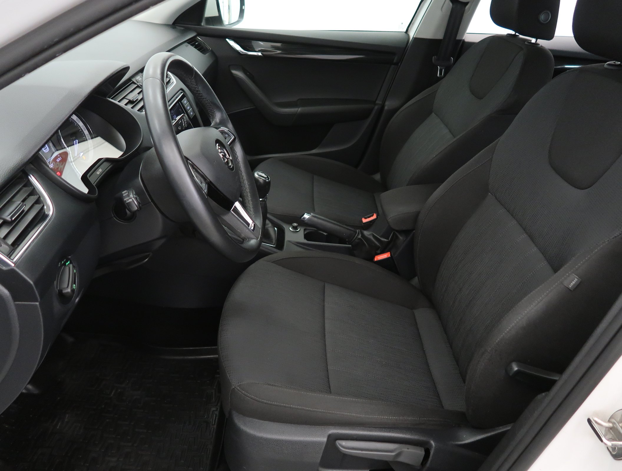 Škoda Octavia, 2019 - pohled č. 16