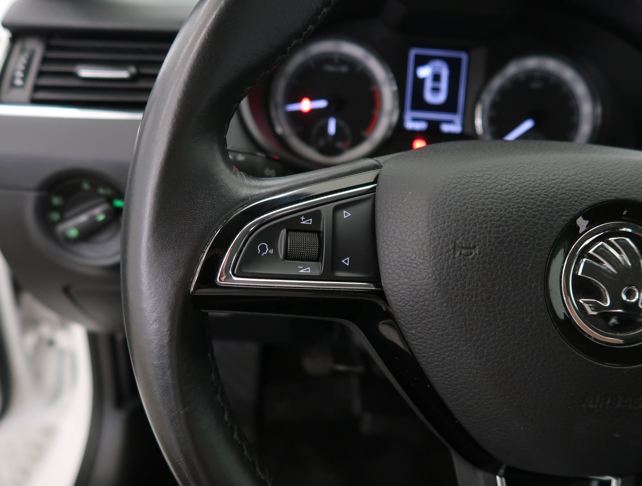 Škoda Octavia, 2019 - pohled č. 22