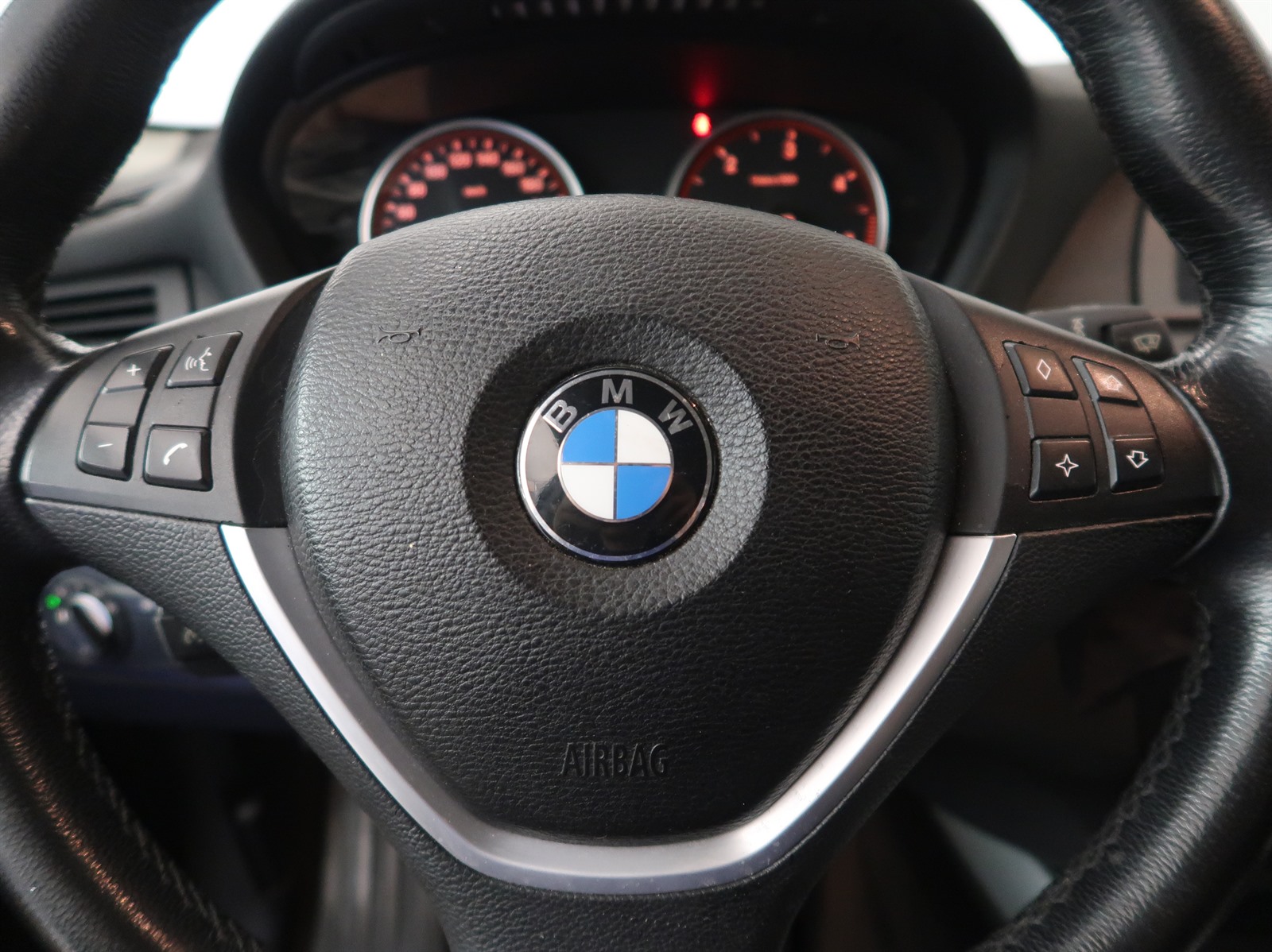 BMW X5, 2008 - pohled č. 26