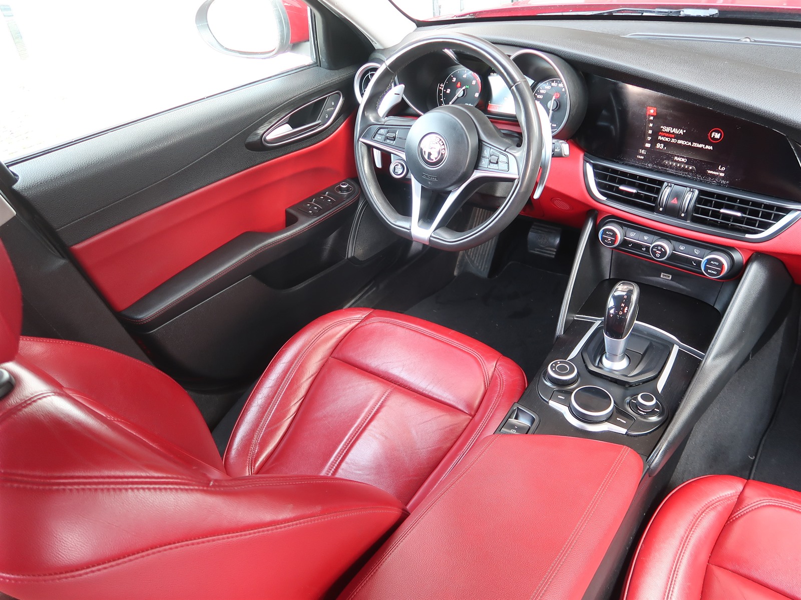 Alfa Romeo Giulia, 2016 - pohled č. 9