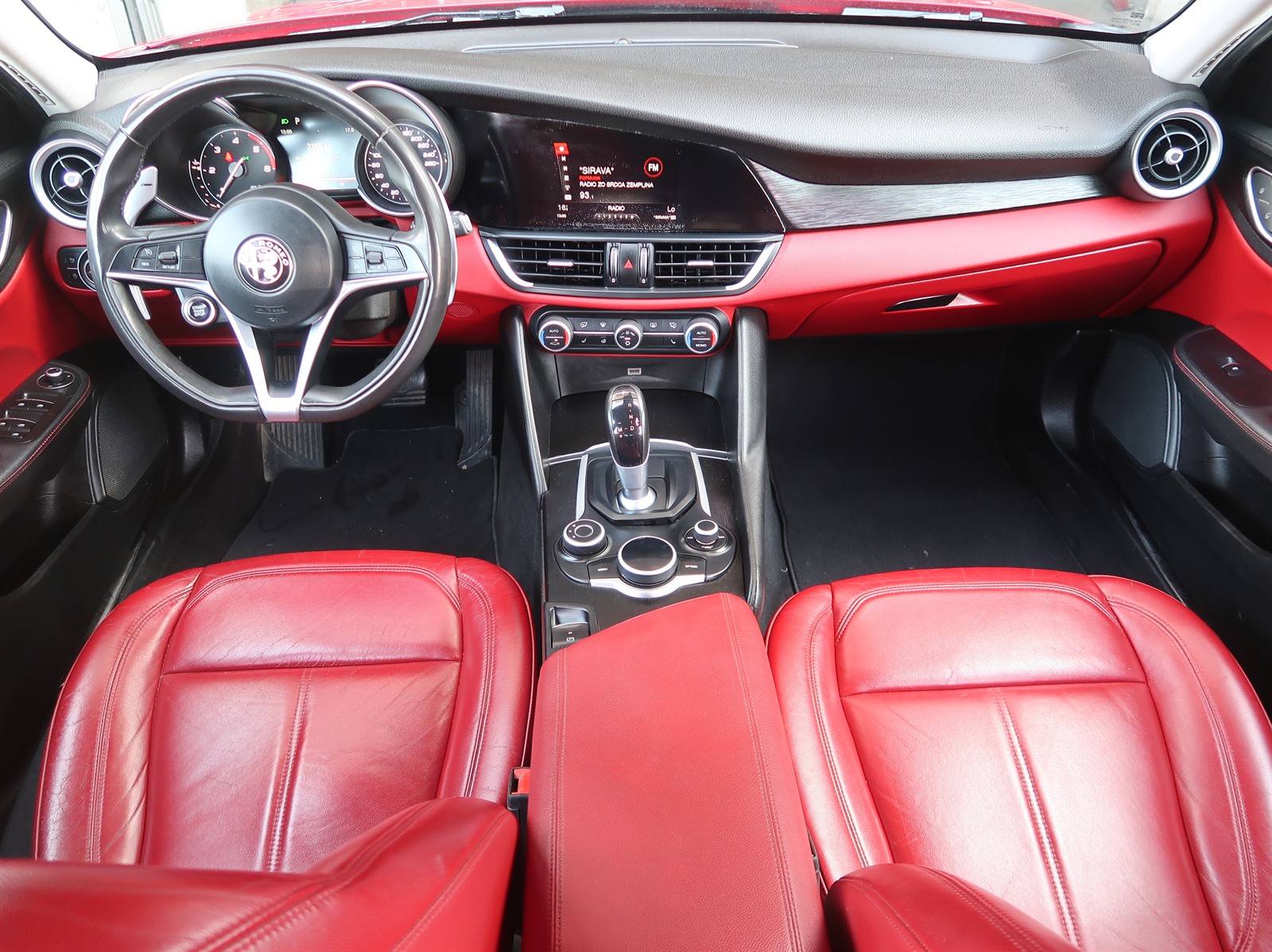 Alfa Romeo Giulia, 2016 - pohled č. 10