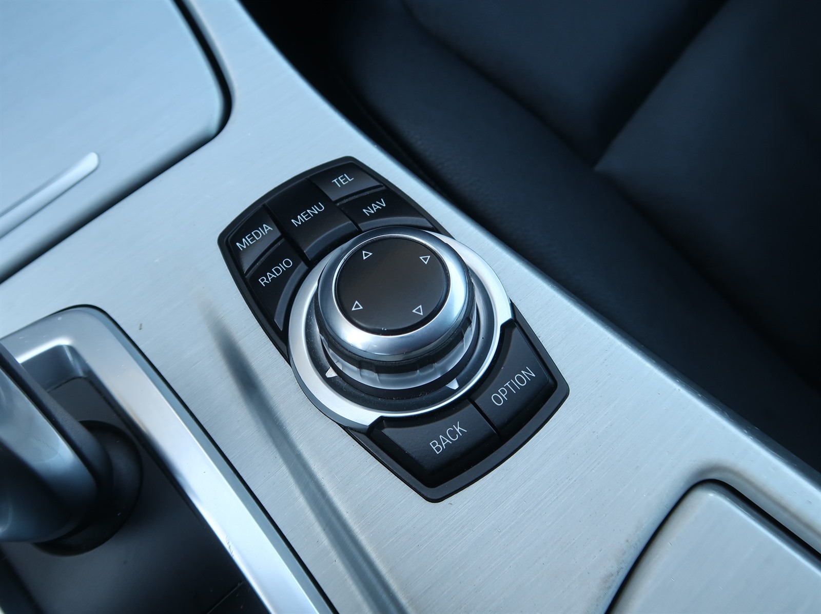 BMW Řada 5, 2013 - pohled č. 27