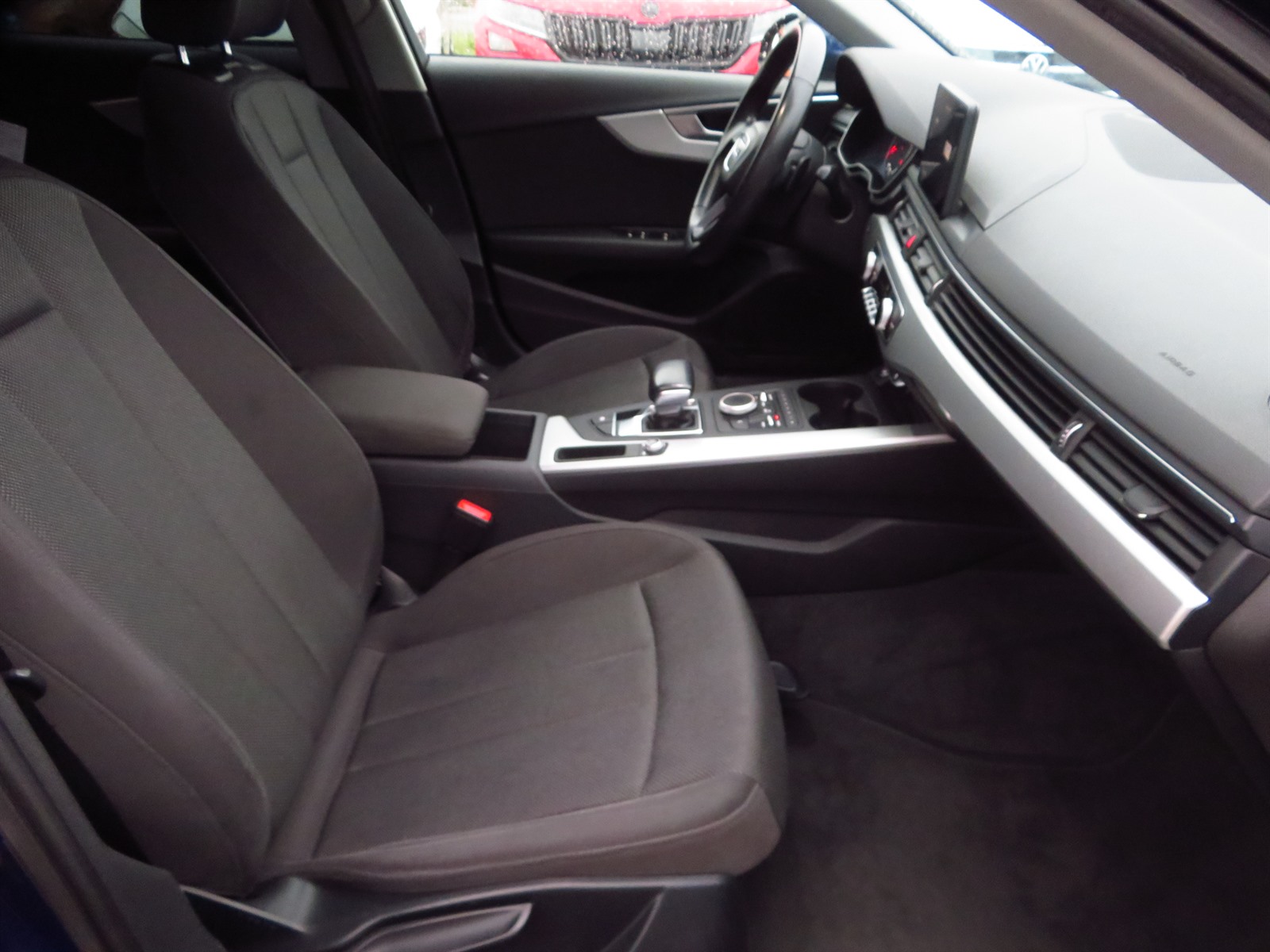 Audi A4, 2017 - pohled č. 12