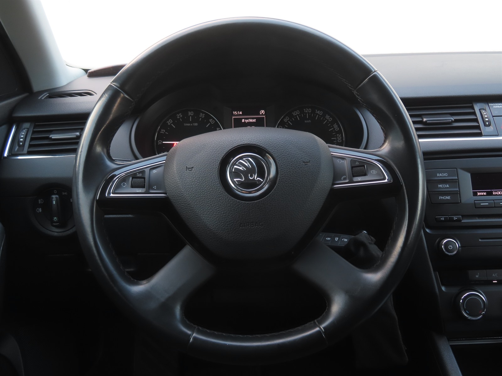 Škoda Octavia, 2013 - pohled č. 20