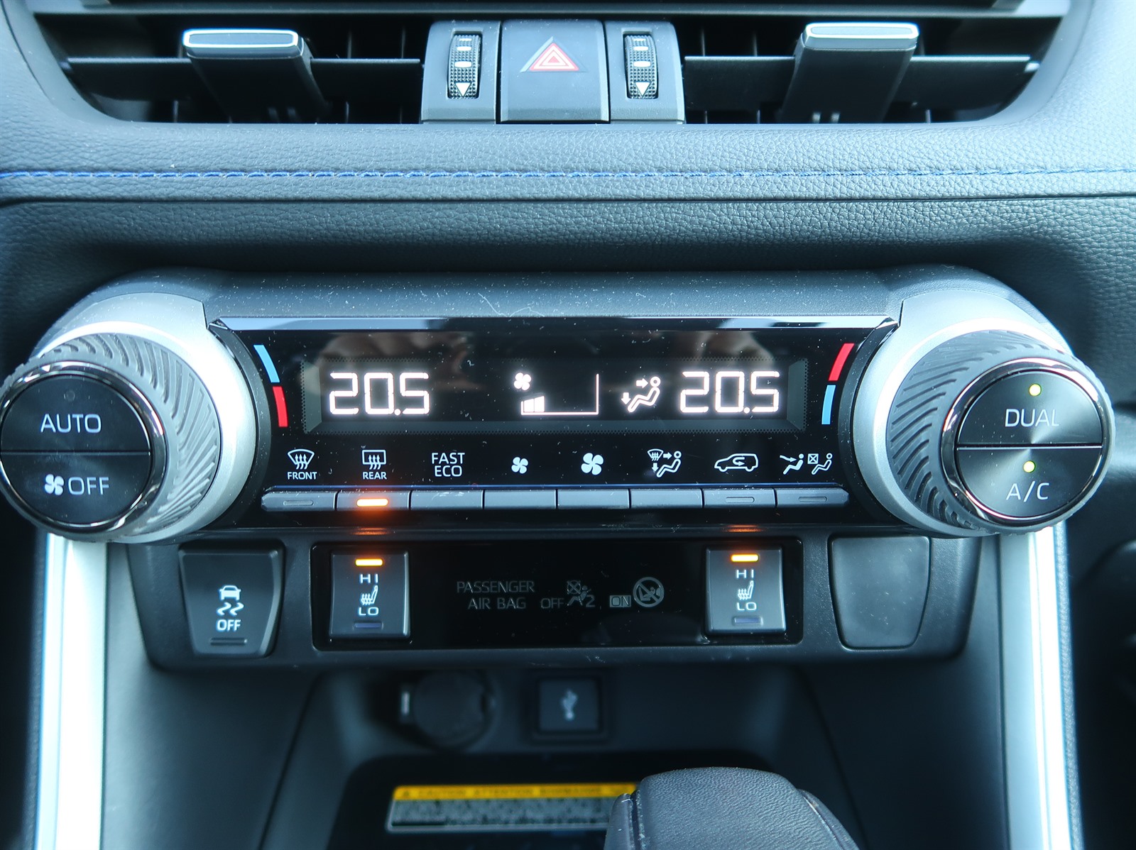 Toyota RAV 4, 2021 - pohled č. 28