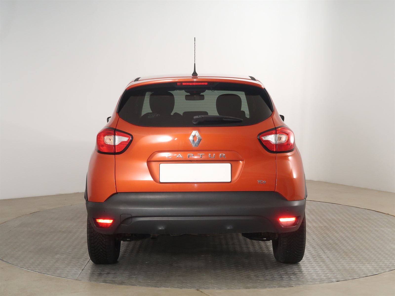 Renault Captur, 2016 - pohled č. 6